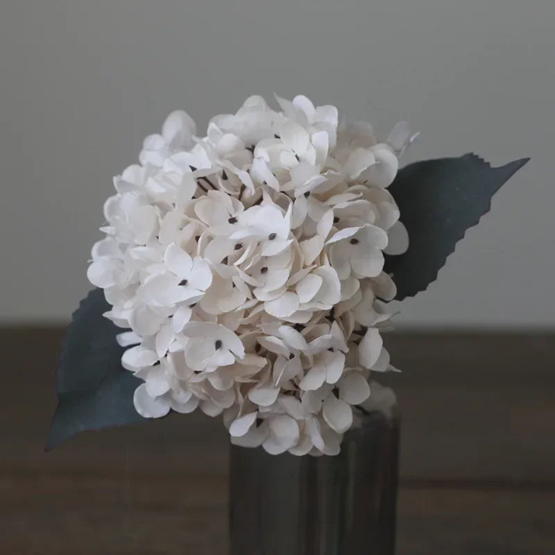 Luxury Silk Hydrangea Stem — Elegant Artificial Flower for Weddings & Home Decor